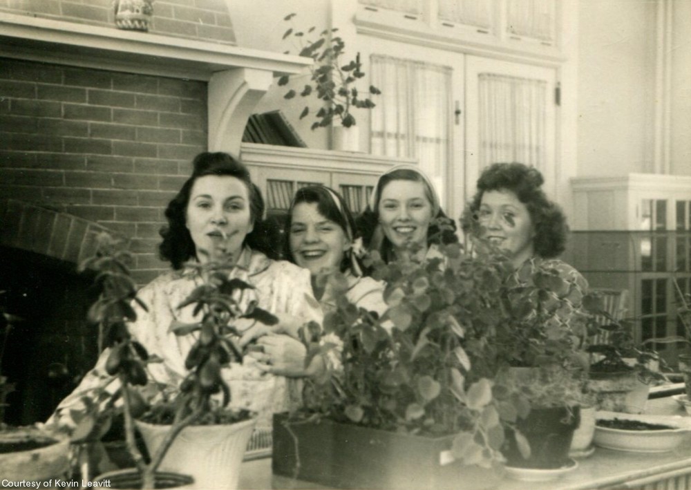 Eileen%20Leavitt.jpg