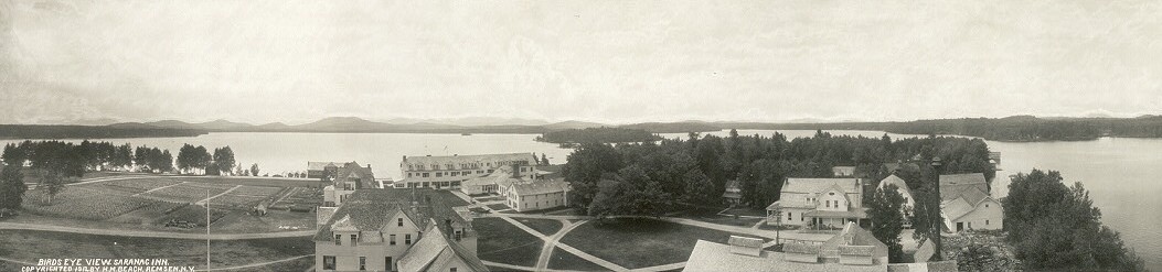 Saranac%20Inn%20-%20Upper%20Saranac%20Lake.jpg