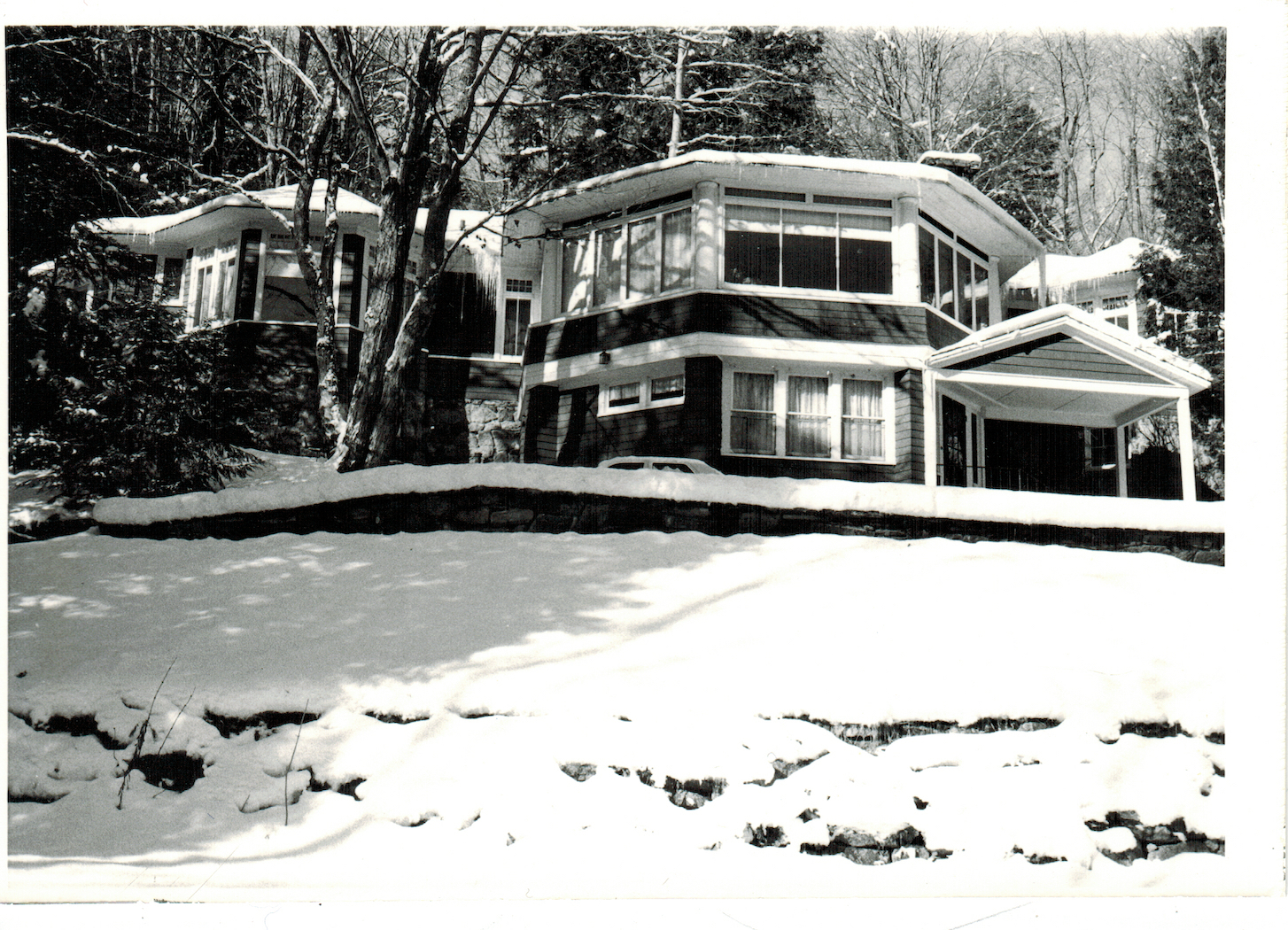 46GlenwoodStonakerCottageNov1991South.jpeg