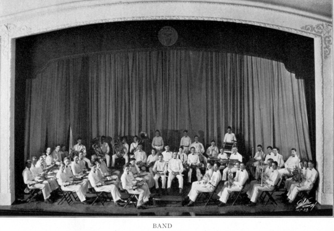 1928 Canaras - Band.jpg