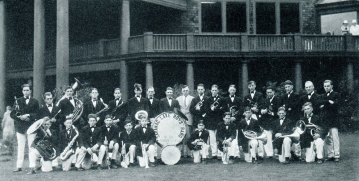 1926 Canaras - Boys Band.jpg