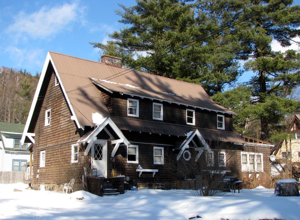 Charles & Lillian Wicker House.jpg
