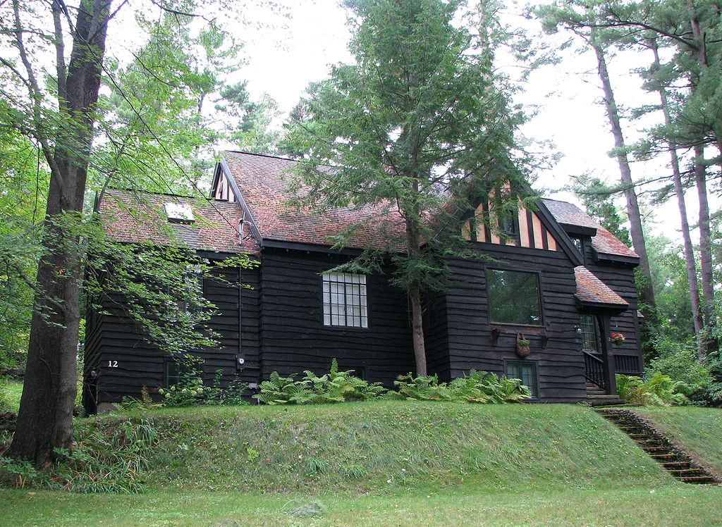 Dr%20Henry%20Leetch%20House.jpg