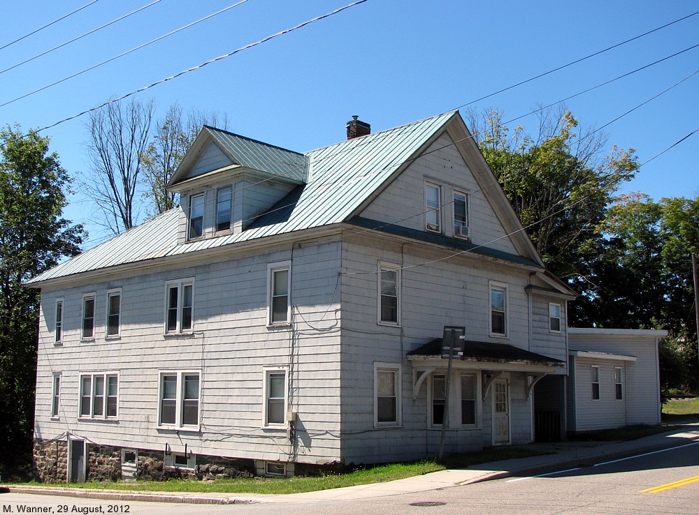 47%20Bloomingdale%20Avenue.jpg