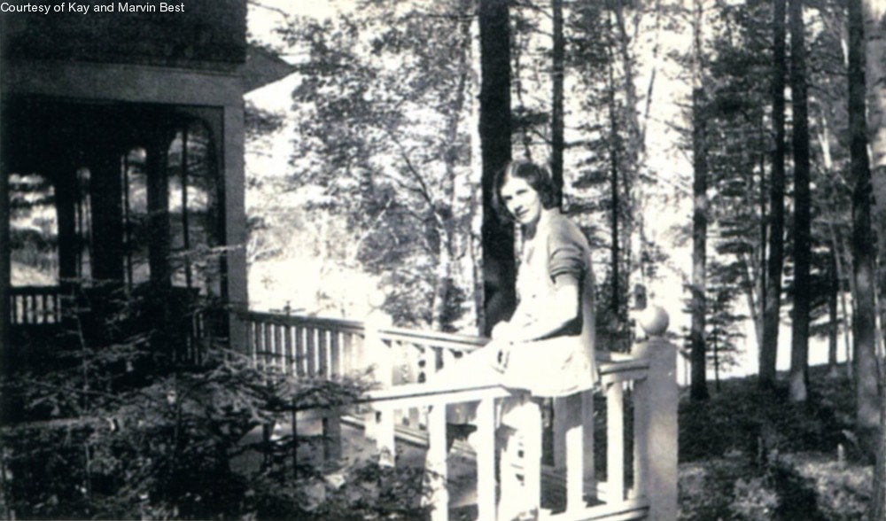 Front%20porch%20facing%20the%20lake.jpg