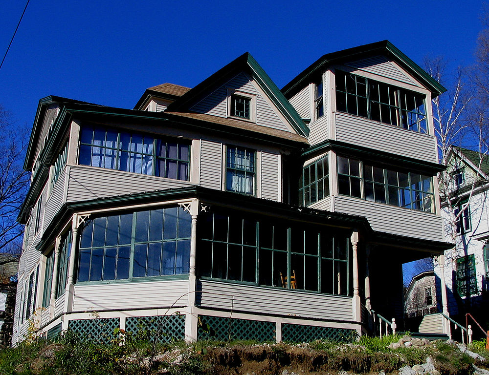 Saranac%20Lake%20Cure%20Cottage.jpg