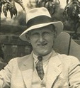 Louis%20MacKay.jpg