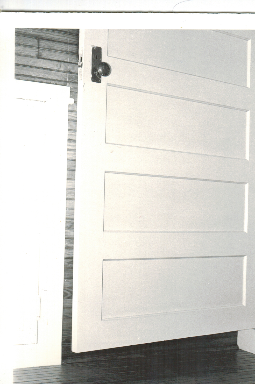 34ShepardAveCoutlerCottageSept19893rdFloorPorchWideDoor.jpeg