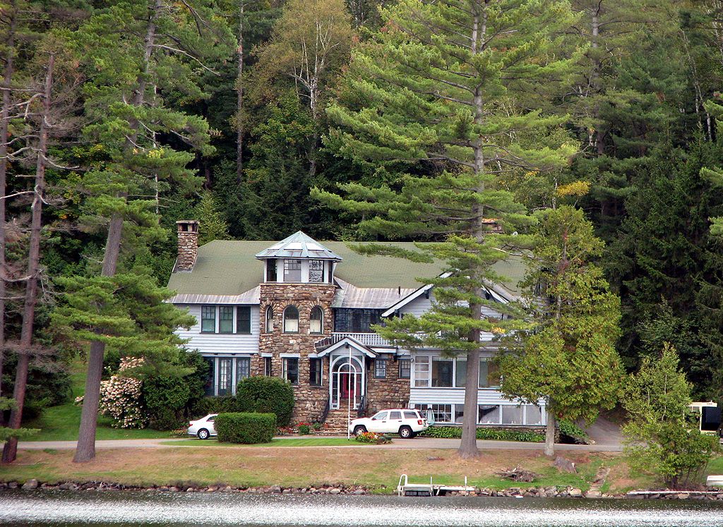 Camp%20Intermission,%20Saranac%20Lake,%20NY.jpg