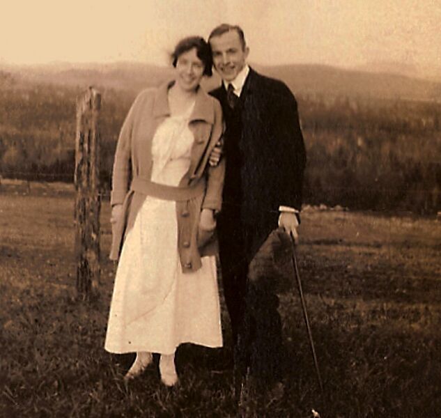 File:Frank and Alice.jpg