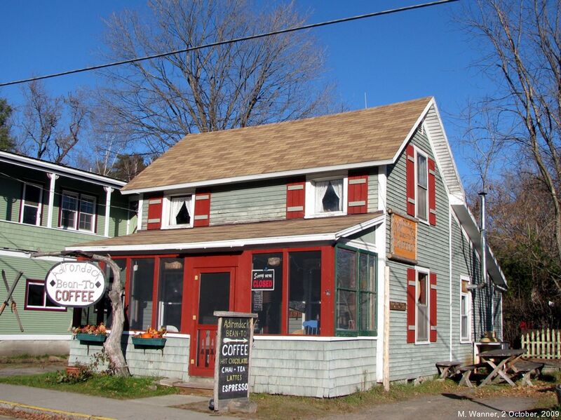 File:66 Shepard Avenue.jpg