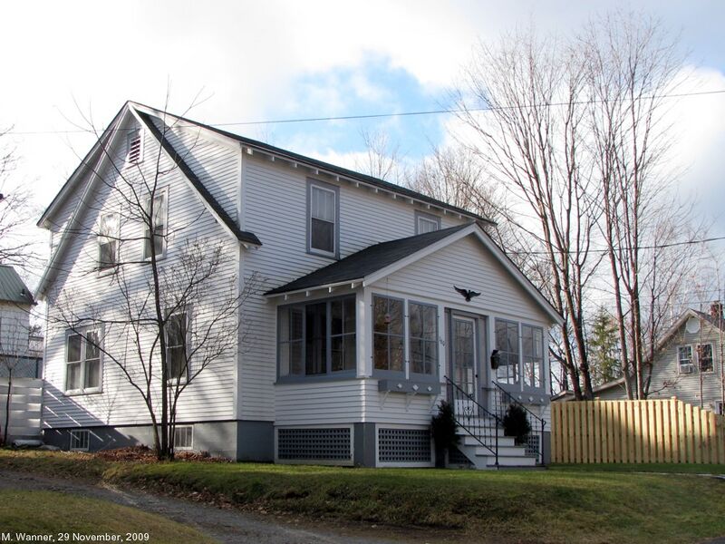 File:14 McIntyre Street.jpg