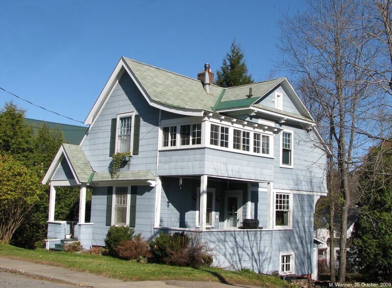 File:12 Shepard Avenue.jpg
