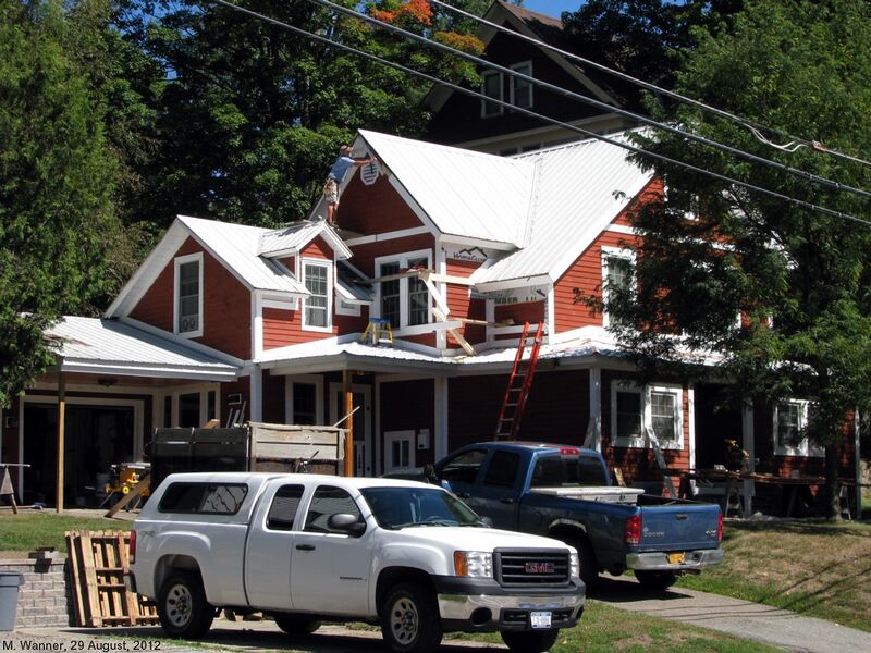 File:54 Bloomingdale Avenue 2012.jpg
