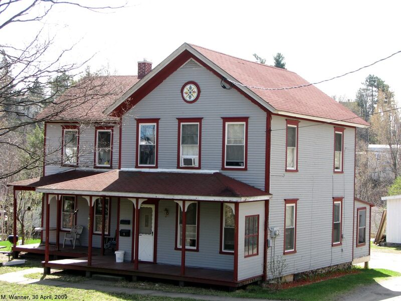 File:39 Bloomingdale Avenue.jpg