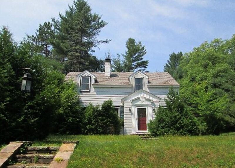 File:80 Turtle Pond Road.jpg