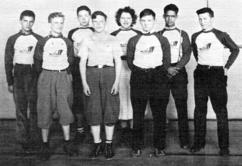 File:1937 Canaras.jpg