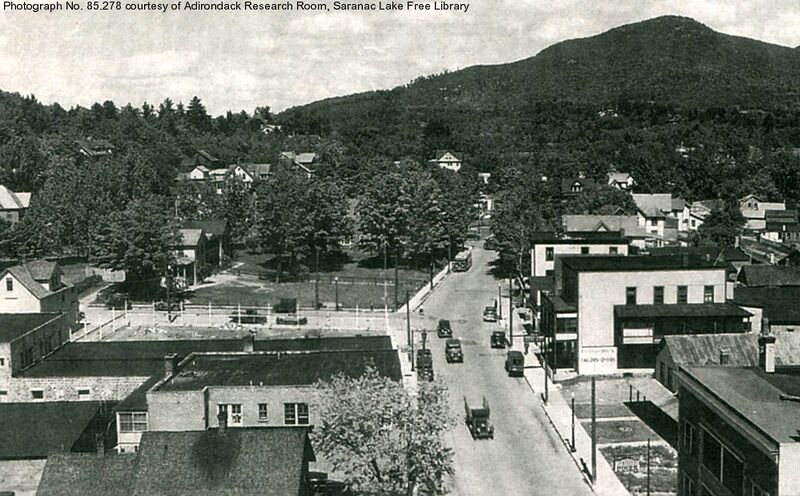 File:Bloomingdale Avenue aerial.jpg