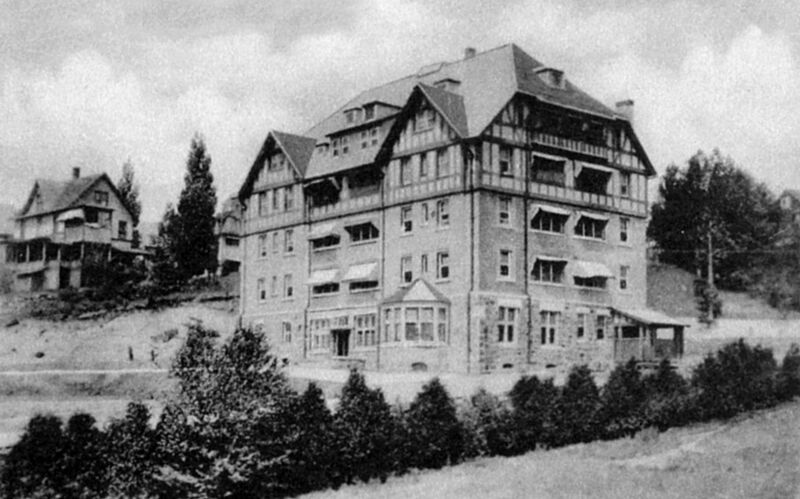 File:Santanoni c. 1920.jpg