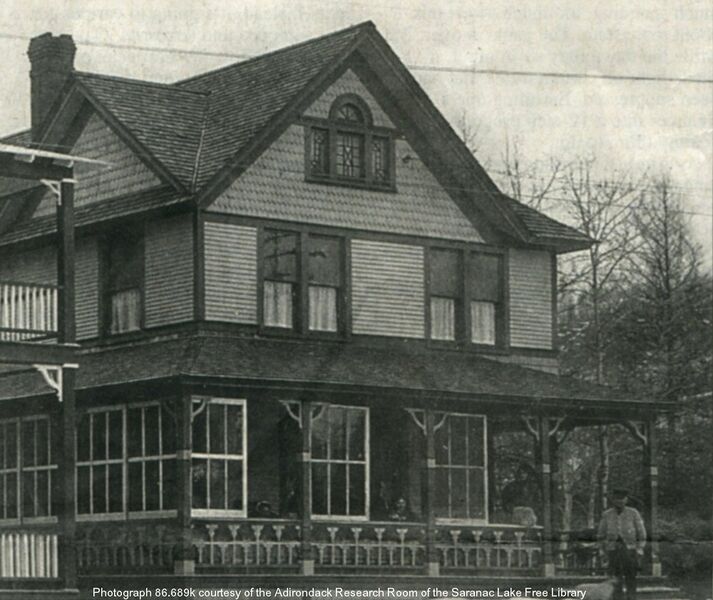 File:35 Ampersand Avenue.jpg