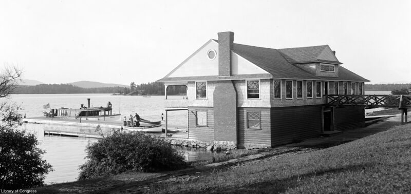 File:The Saranac at Saranac Inn.jpg