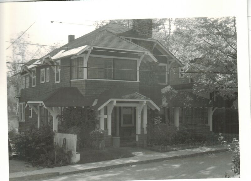File:36FranklinHillCottageFeb1989NW.jpeg