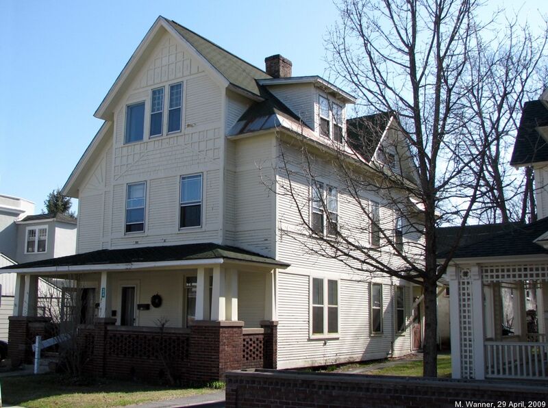 File:21 Academy Street.jpg