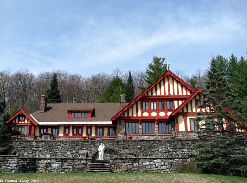 File:99 Glenwood.jpg