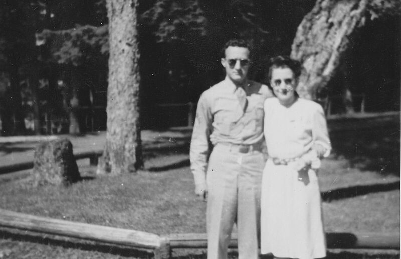 File:Randolph Moschette, AAF and Peggy McDermott.jpg