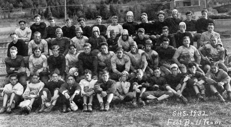 File:1932 SLHS Football.jpg