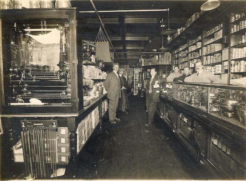 File:Walton and Tousley interior 2.jpg