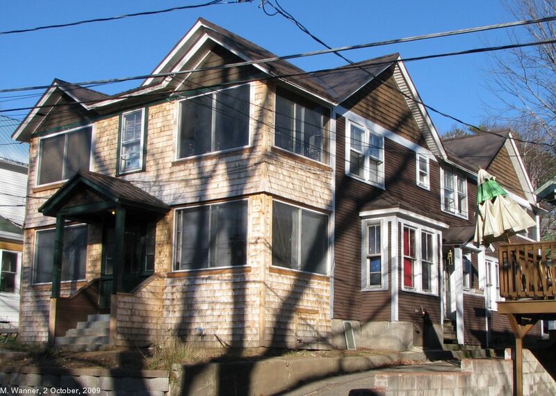 File:58 Shepard Avenue.jpg