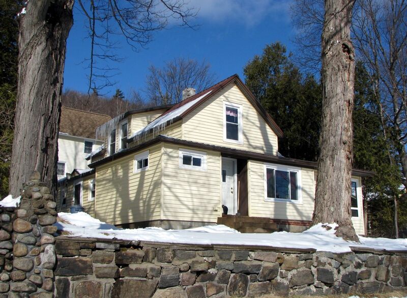 File:Jay S. Davis House.jpg