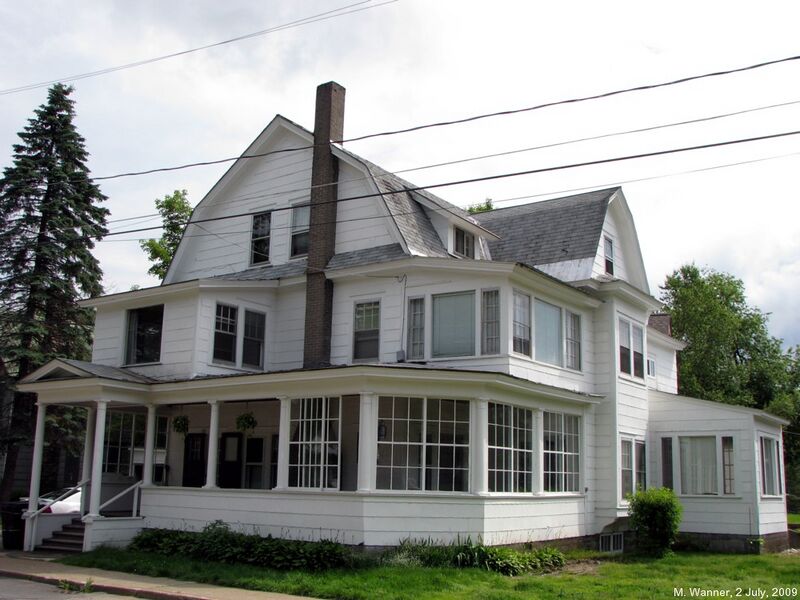 File:24 Franklin Avenue.jpg