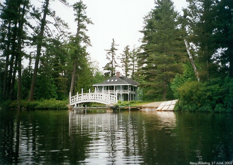 File:Boathouse.jpg