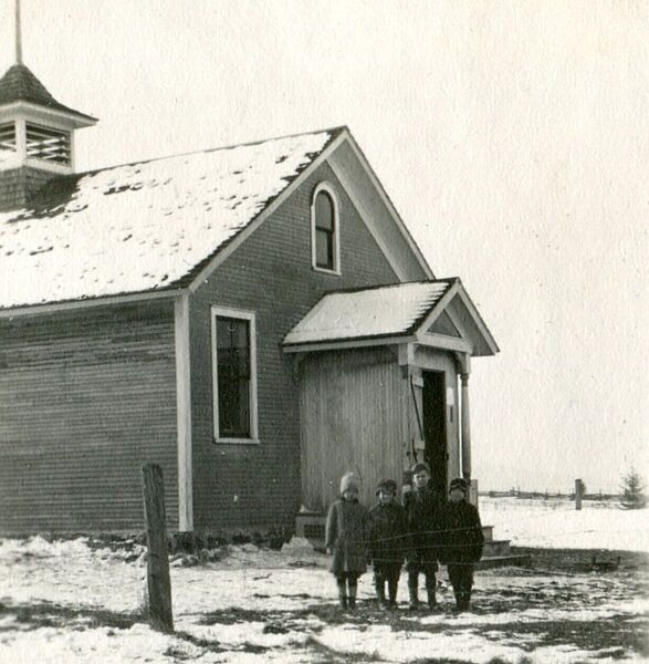File:Trudeau Schoolhouse 1920s.jpg