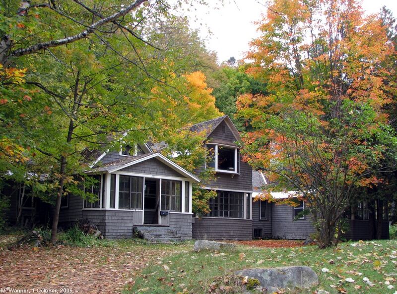 File:Dr. McClellan House.jpg