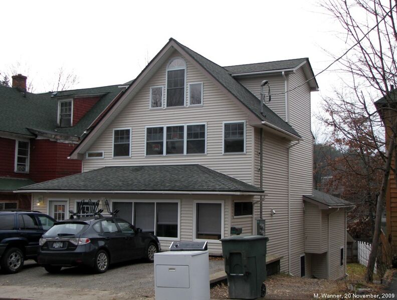 File:53 Shepard Avenue.jpg