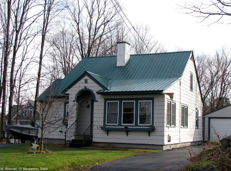 File:Little Cottage.jpg