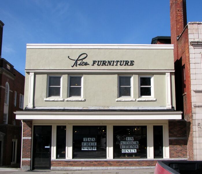 File:Walton & Tousley Hardware.jpg