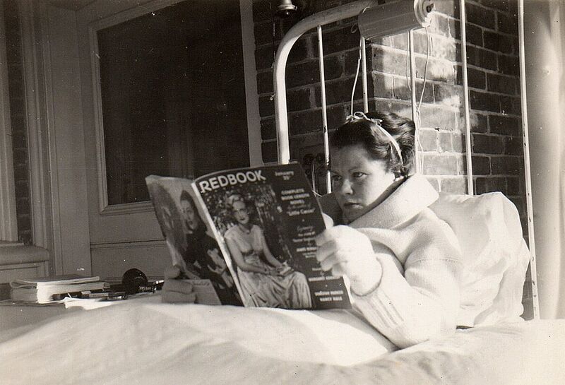 File:Curing with magazine.jpg