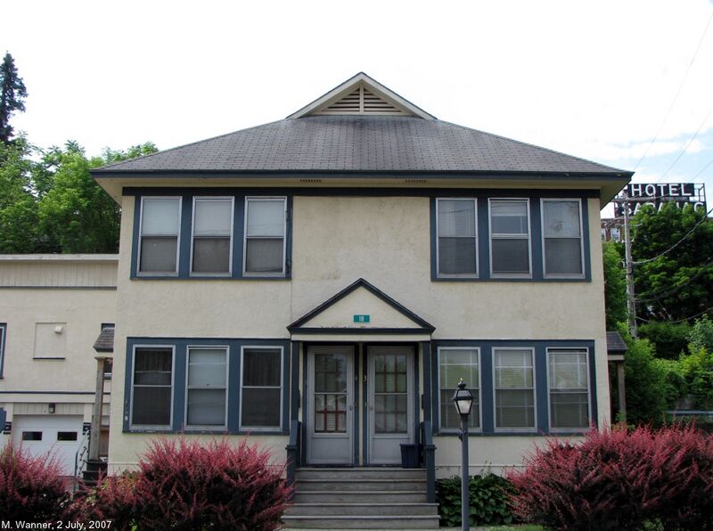 File:Muhoney Cottage.jpg