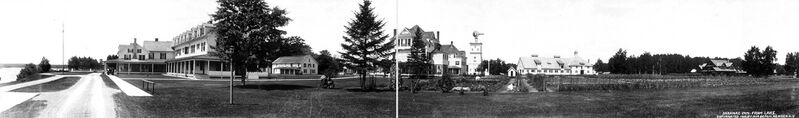 File:Saranac Inn.jpg