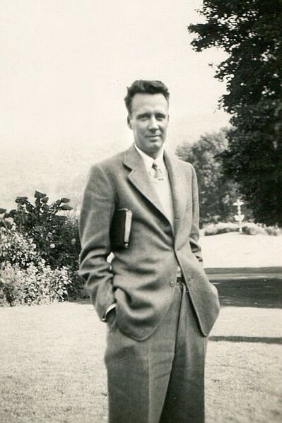 File:Ed Worthington undated.jpg