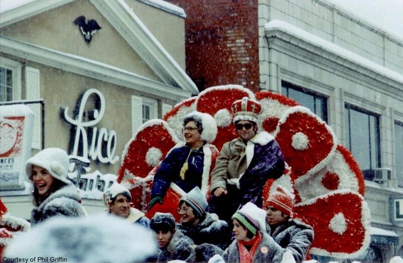File:1975 King and Queen.jpg