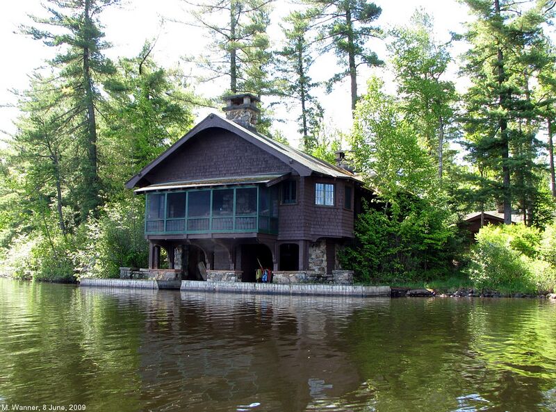 File:Northbrook Lodge.jpg