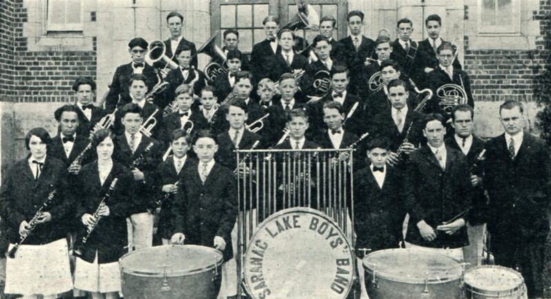 File:1927 Canaras - Boys Band.jpg